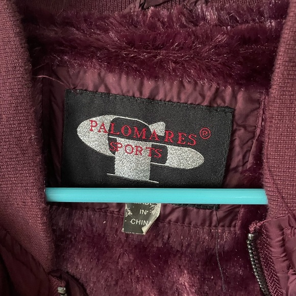 PALOMARES SPORTS puffed jacket. Furry inside. Ladies size L - Picture 4 of 4